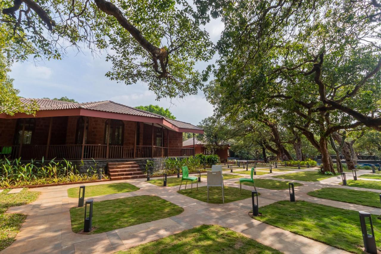 R R Heritage Resort Pure Vegetarian Mahābaleshwar Esterno foto